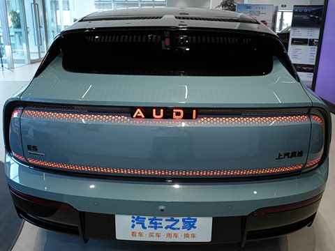 2026�� �ȷ�quattro��