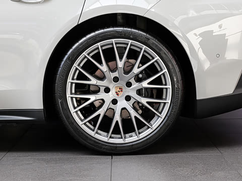 2026�� Panamera ������ 2.9T