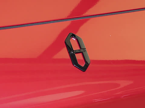 2025�� ����   Ultra ������