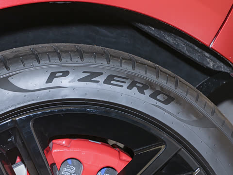 2025�� ����   Ultra ������