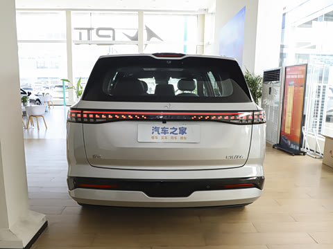 2025�� 210Ultra�Ǽݰ� 5��