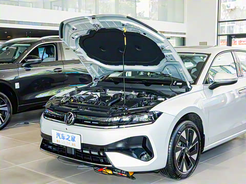 2026�� L 300TSI DSG ��Ӣ��