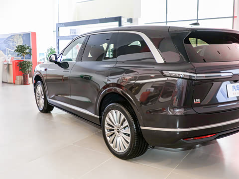 2026�� Ultra �����ɹ��� ����