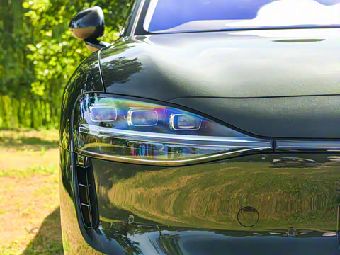 2025�� ���� Ultra��������