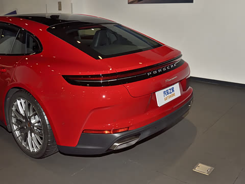 2026�� Panamera ������ 2.9T
