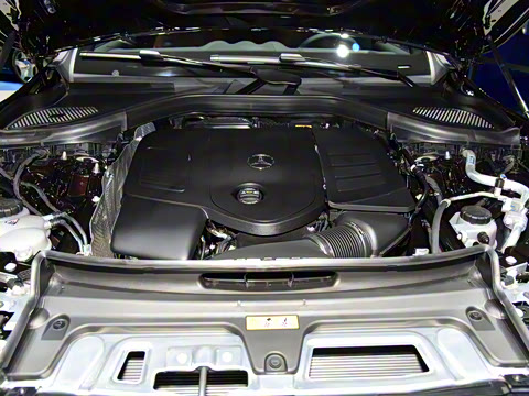 2026�� GLC 300 L 4MATIC ������