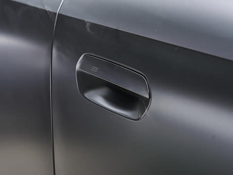 2026�� xDrive30L �����