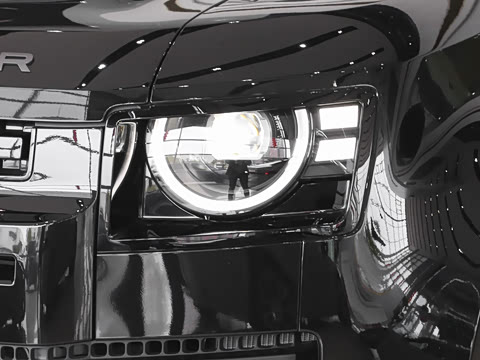 2026�� 110 3.0T P400 X-Dynamic HSE