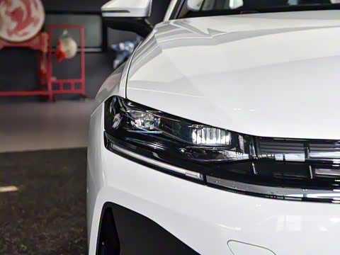 2026�� L 300TSI DSG ��Ӣ��