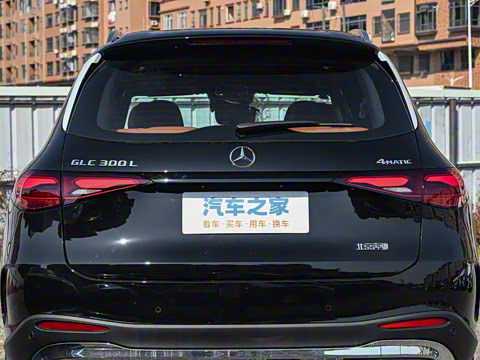 2026�� GLC 300 L 4MATIC ������ 7��