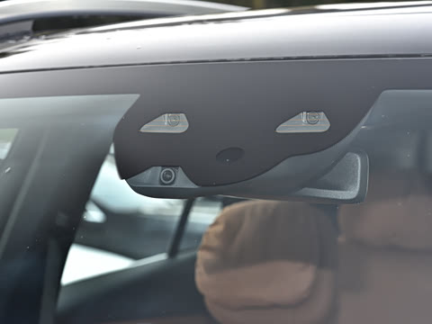 2026�� GLC 300 L 4MATIC ������ 5��