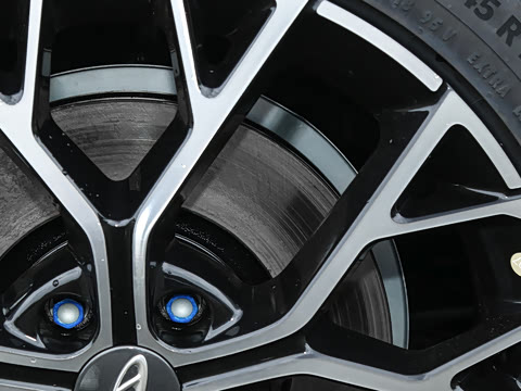 2027�� 2.0T DCT ������