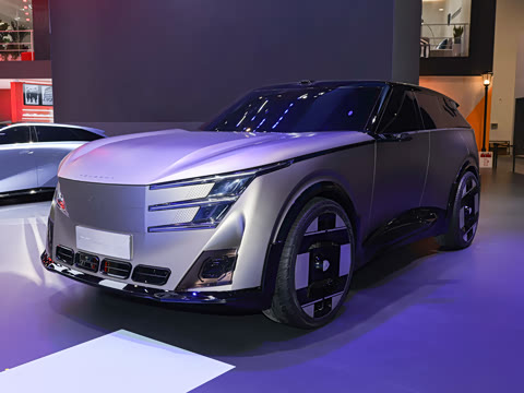 ������� CONCEPT 8����