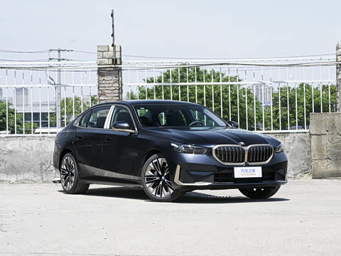 2026�� �Ŀ� 530Li ������ ������װ