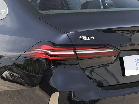 2026�� �Ŀ� 530Li ������ ������װ