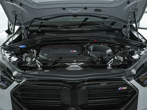 2026�� M35i