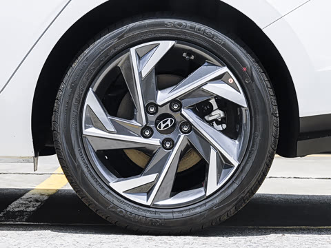 2026�� 1.5L CVT GLX��Ӣ��