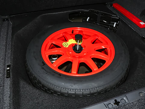 2026�� 3.0 L6 400PS AB�����