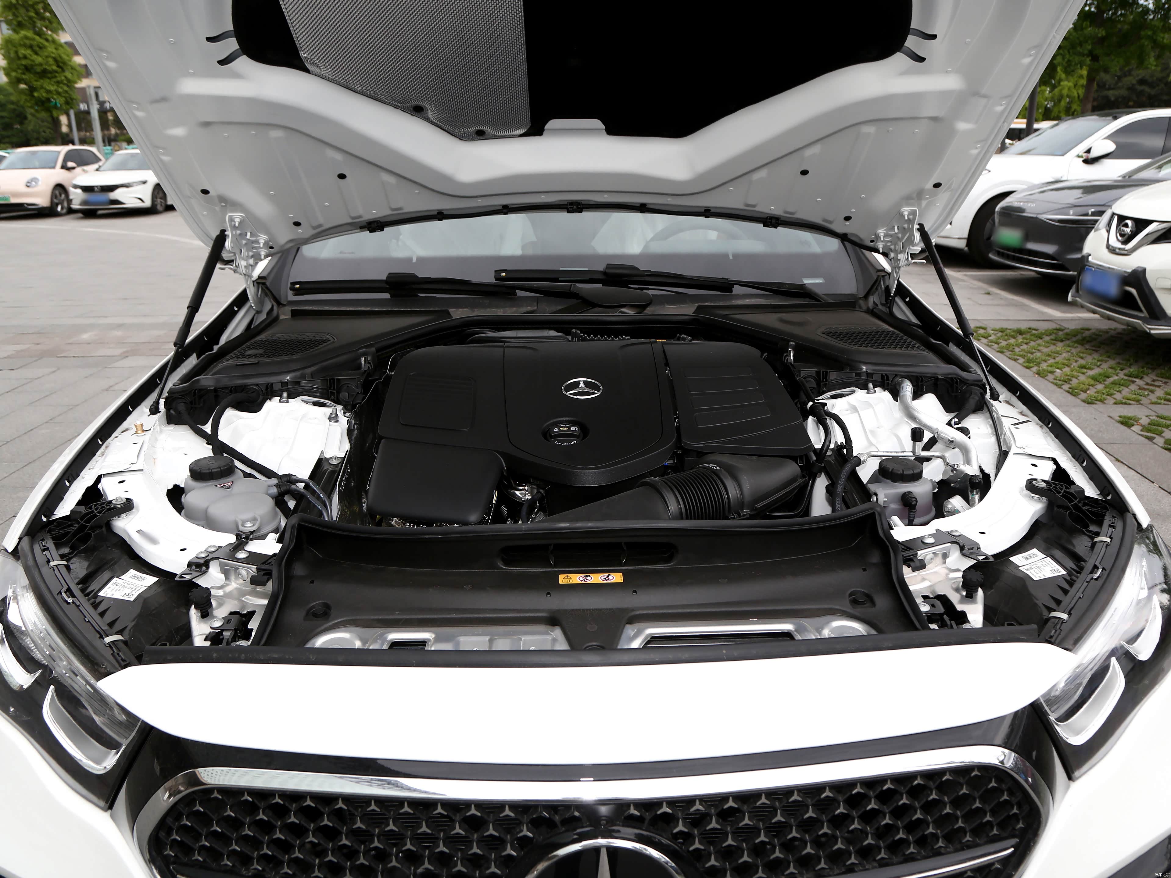Mercedes-Benz E, миниатюра 30