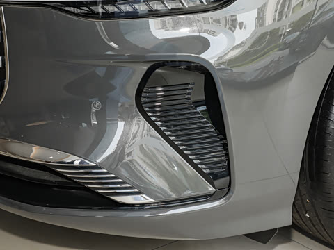 2025�� 2.0T ���а�