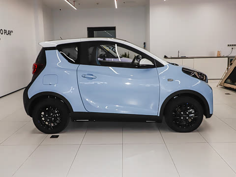 2025�� 251km ϲ���� 25.05kWh