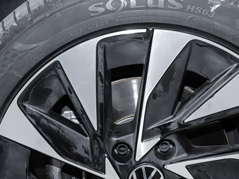 2026�� S 300TSI ������