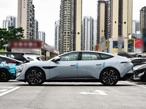 2025�� �Ŀ� Ultra���������