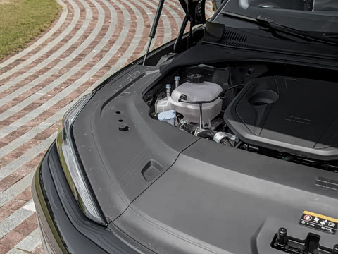 2026�� 225km EM-i Զ�����ǺӰ�