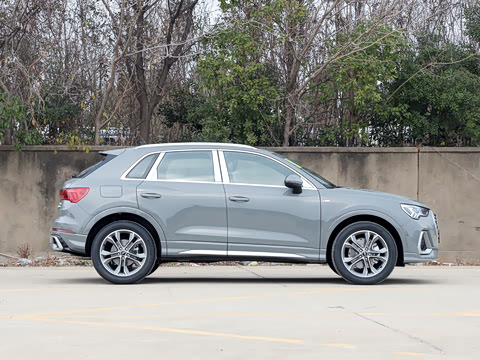 2026�� quattro 45�����ذ� 40TFSI ʱ�ж�����