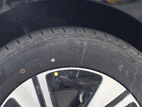 2025�� 2.0T ��Ӣ�� 7��