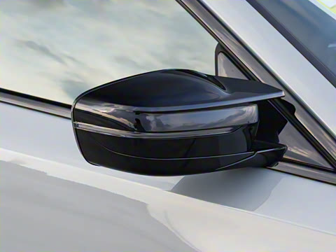 2025�� M240i xDrive