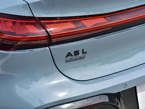 2026�� TFSI quattro 200kW �콢��