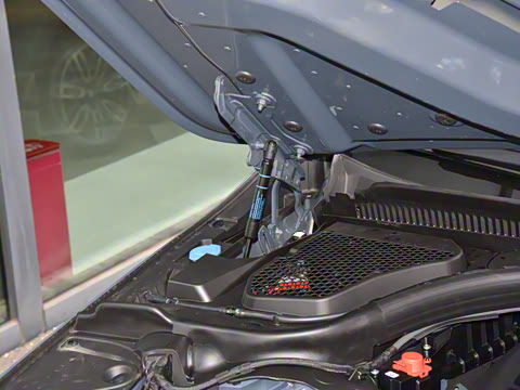 2026�� 530Li ������ M�˶���װ