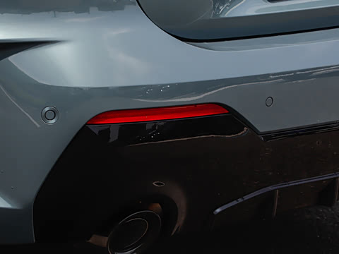 2026�� 430i M�˶���ҹ��װ
