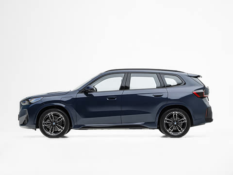 2026�� xDrive30L M�˶���ҹ��װ