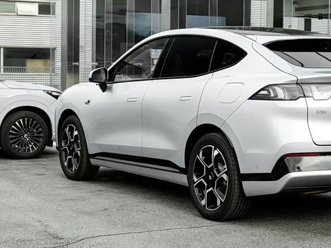 2026�� ���� 230 Max