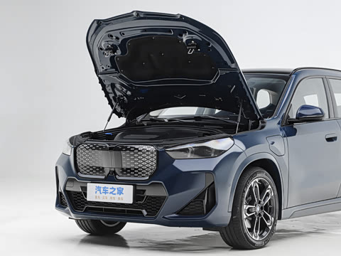 2026�� xDrive30L M�˶���ҹ��װ