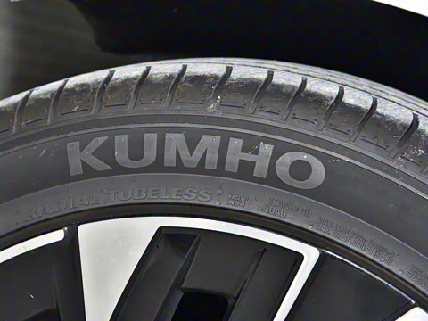 2026�� L 300TSI DSG ������