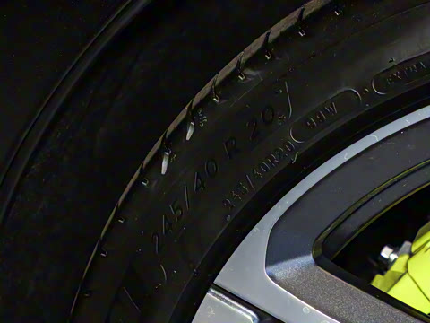 2025�� �ھ������ 100kWh Touring