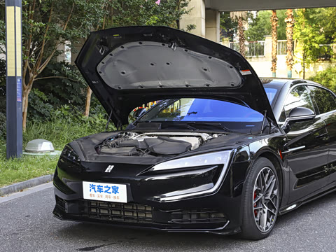 2025�� PHEV �����콢��