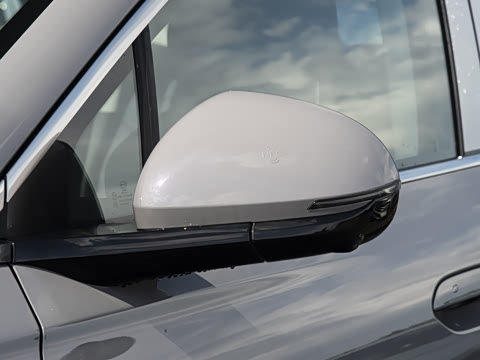 2026�� DM-i 220������