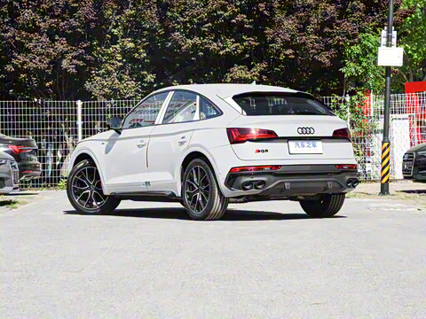 2024�� 3.0 TFSI quattro