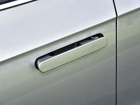 2026�� L 300TSI DSG ������