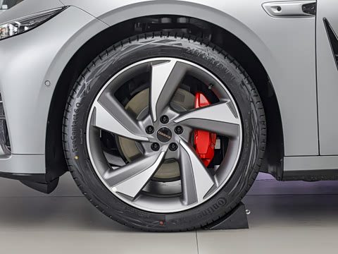 2027�� ���� 860 Max�����״��