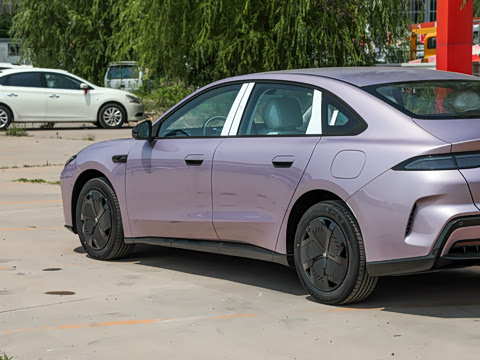 2026�� 460PLUS