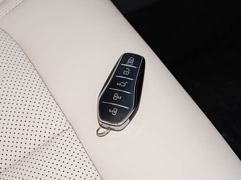 2026�� DM-i 1.5T 218KM ��Խ��