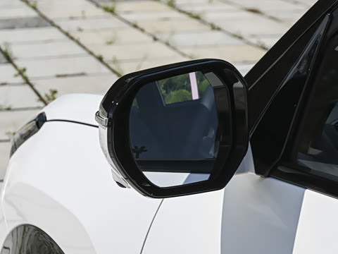 2027�� 1.5T �����
