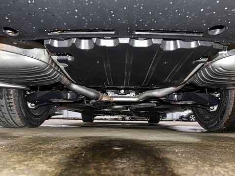 2026�� E 300 L ������