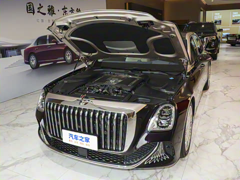 2024�� 4.0T V8��