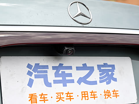 2026�� E 300 L ������
